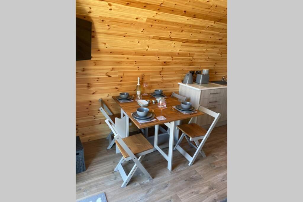 Allt Yelkie Pod Tri, Earlish Exteriör bild