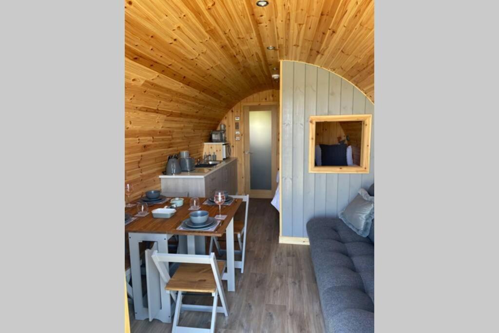Allt Yelkie Pod Tri, Earlish Exteriör bild